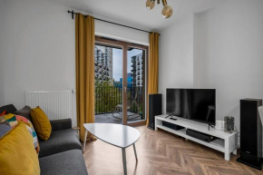 Business District Apartment - Parking, Balcony by Rentujemy